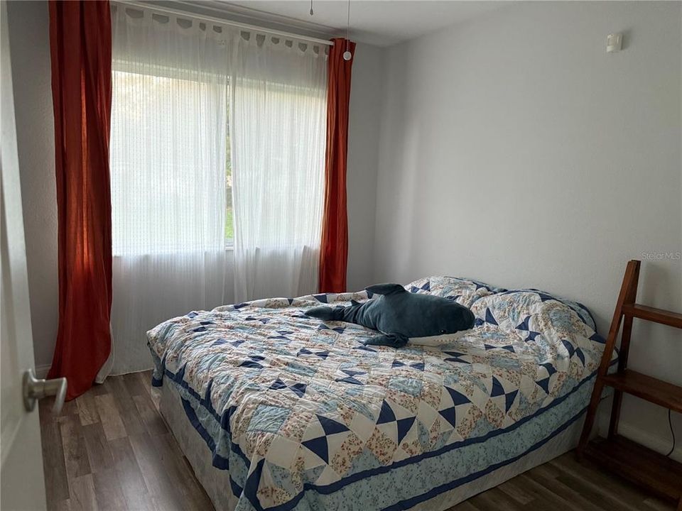 For Sale: $319,000 (3 beds, 2 baths, 1029 Square Feet)