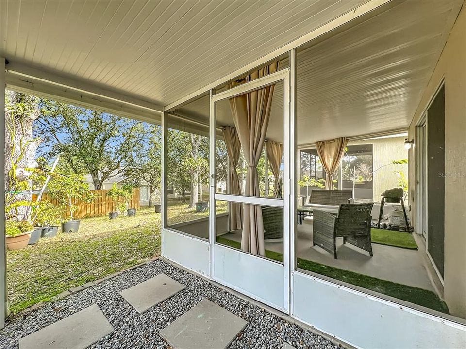 For Sale: $328,000 (3 beds, 2 baths, 1842 Square Feet)