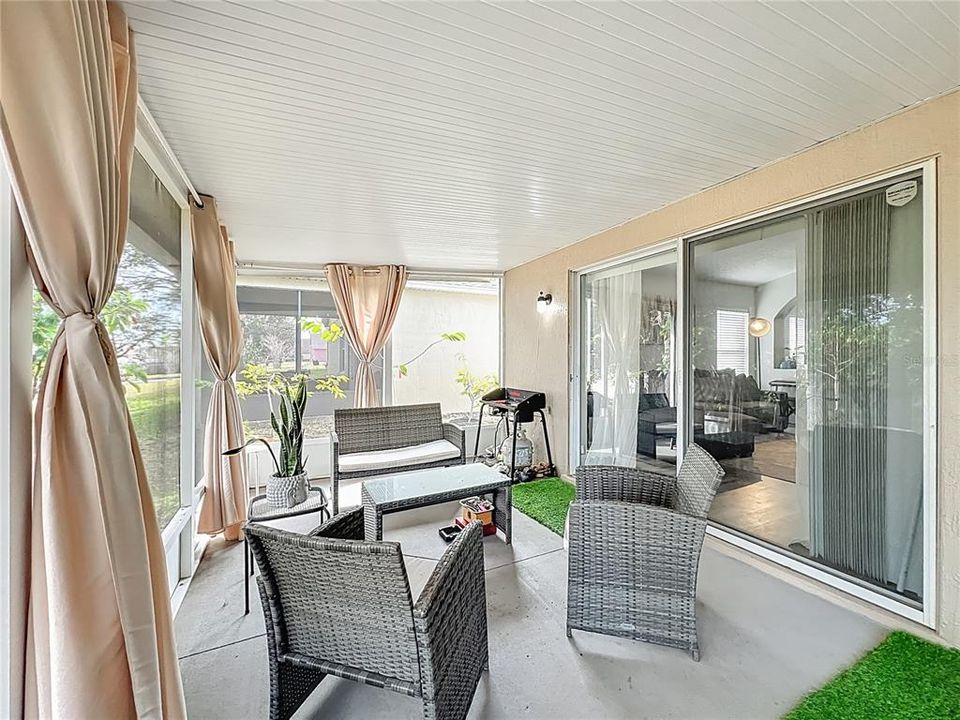 For Sale: $328,000 (3 beds, 2 baths, 1842 Square Feet)