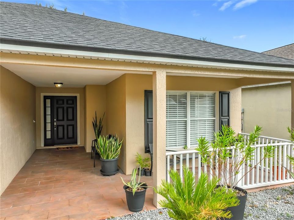 For Sale: $328,000 (3 beds, 2 baths, 1842 Square Feet)