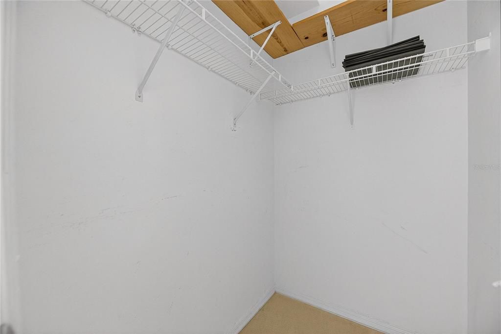 En Venta: $524,999 (4 camas, 2 baños, 1973 Pies cuadrados)