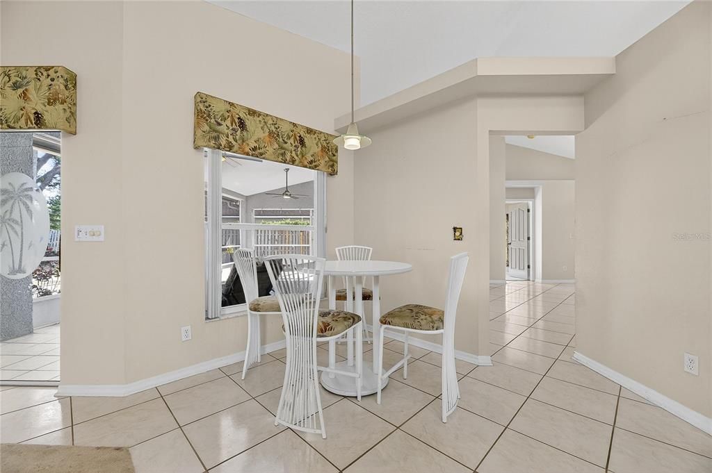 En Venta: $524,999 (4 camas, 2 baños, 1973 Pies cuadrados)