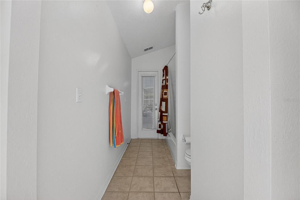 En Venta: $524,999 (4 camas, 2 baños, 1973 Pies cuadrados)