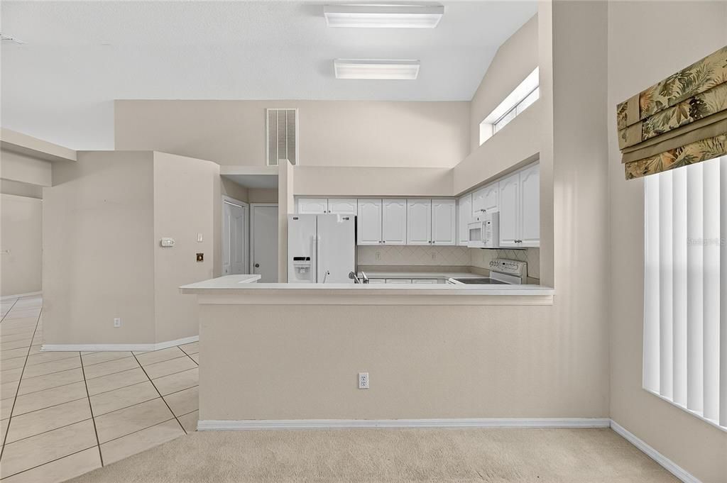 En Venta: $524,999 (4 camas, 2 baños, 1973 Pies cuadrados)