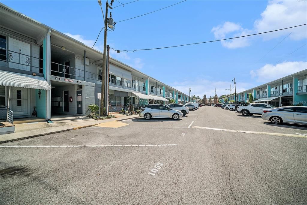 En Venta: $115,000 (1 camas, 1 baños, 652 Pies cuadrados)