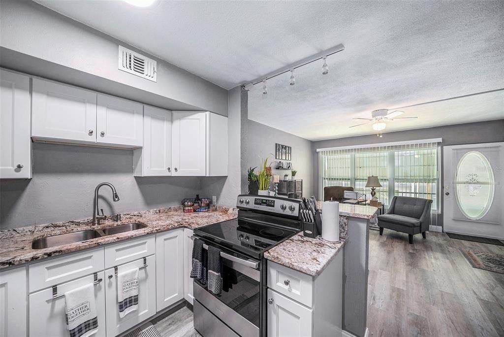 En Venta: $115,000 (1 camas, 1 baños, 652 Pies cuadrados)