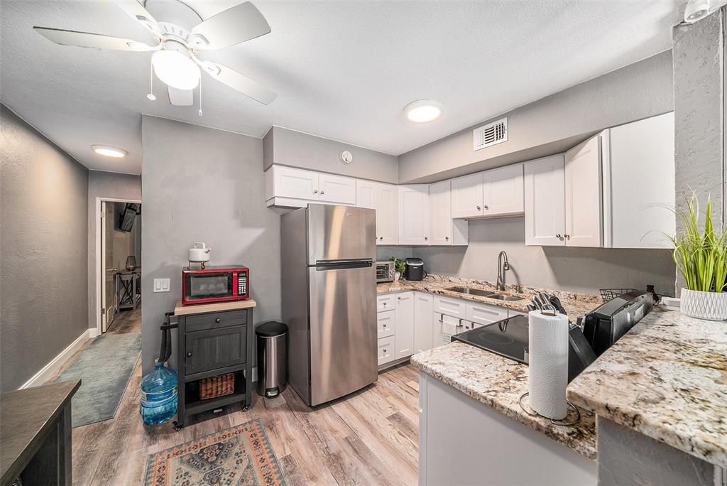 En Venta: $115,000 (1 camas, 1 baños, 652 Pies cuadrados)