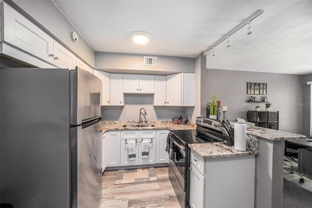 En Venta: $115,000 (1 camas, 1 baños, 652 Pies cuadrados)