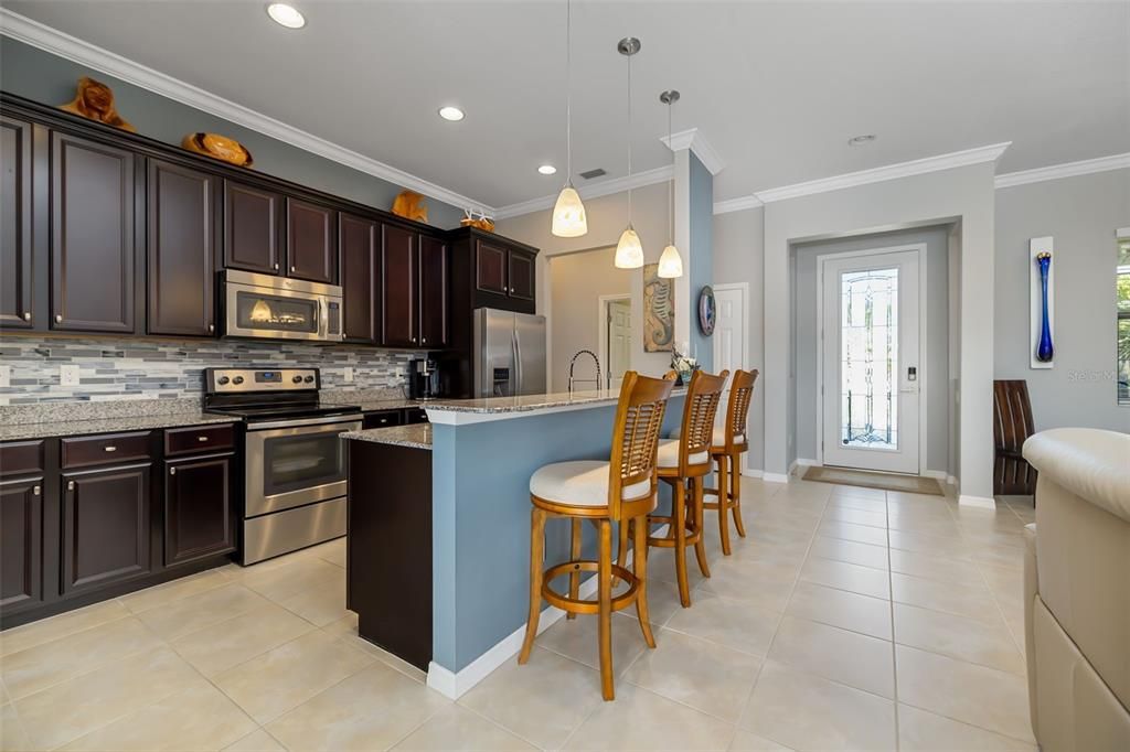 For Sale: $469,900 (3 beds, 2 baths, 1607 Square Feet)