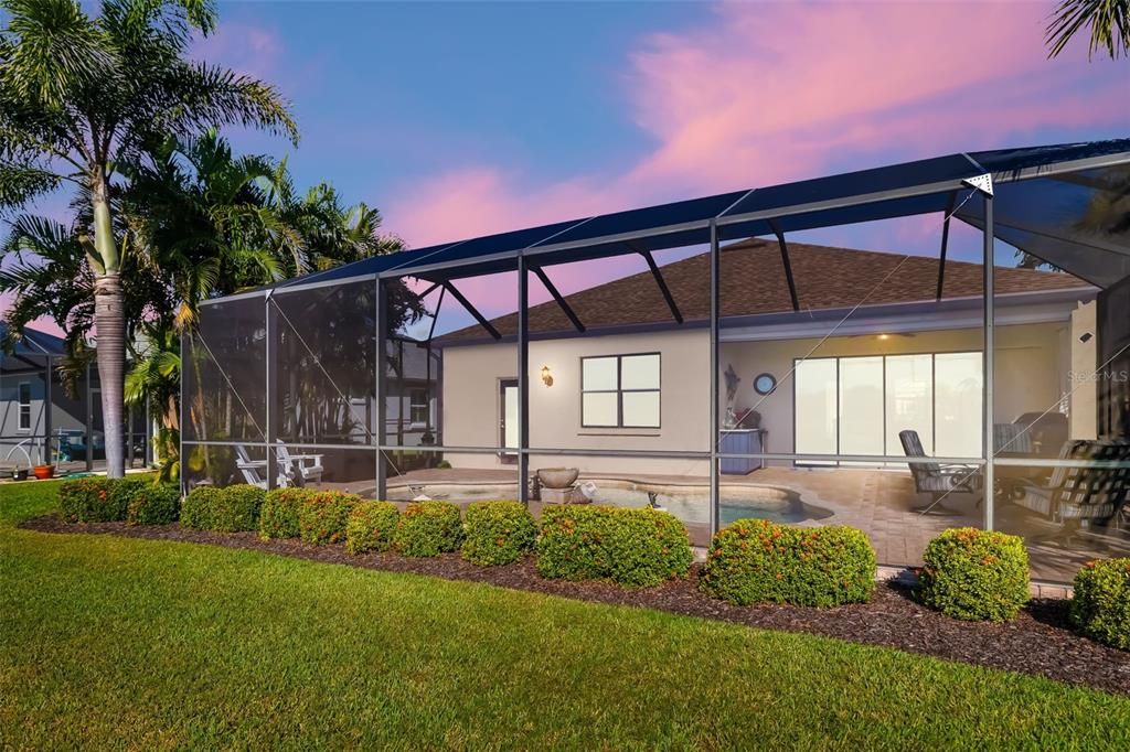 For Sale: $469,900 (3 beds, 2 baths, 1607 Square Feet)