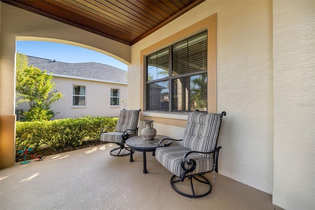 For Sale: $469,900 (3 beds, 2 baths, 1607 Square Feet)