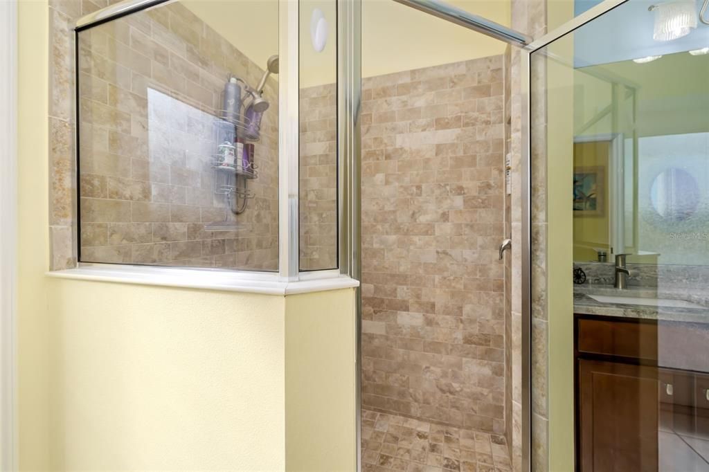 For Sale: $469,900 (3 beds, 2 baths, 1607 Square Feet)