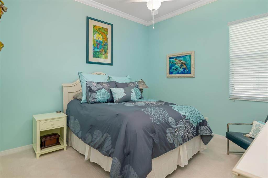 For Sale: $469,900 (3 beds, 2 baths, 1607 Square Feet)