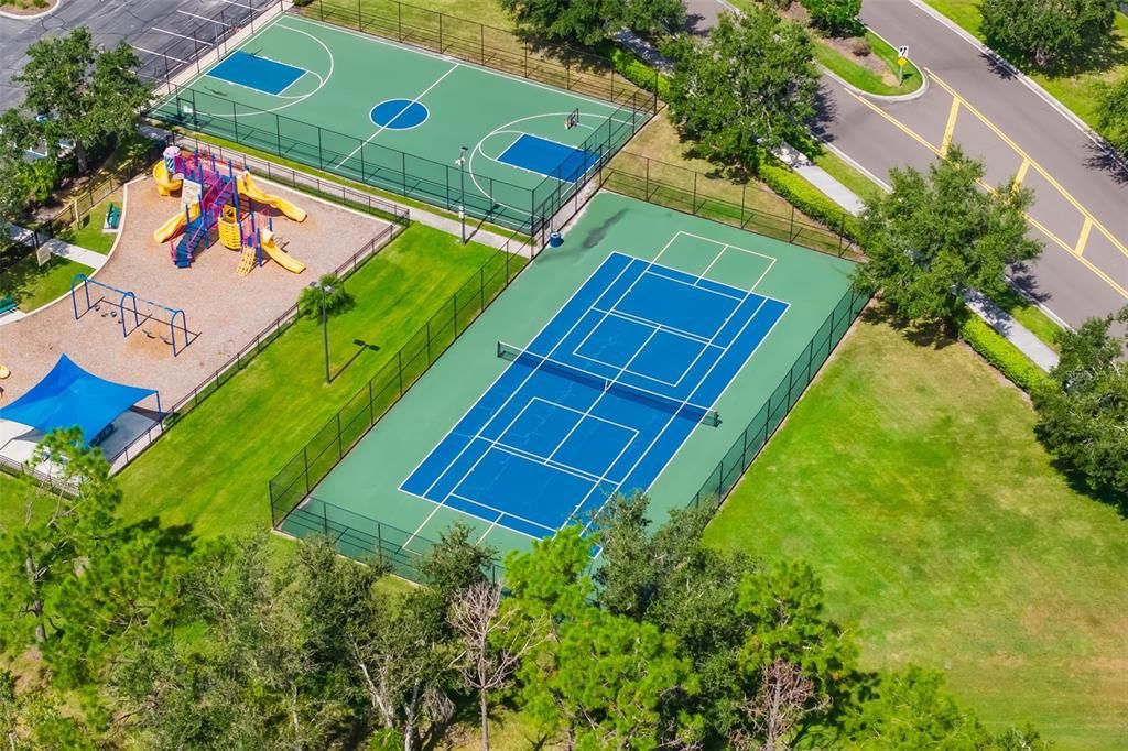 For Sale: $469,900 (3 beds, 2 baths, 1607 Square Feet)