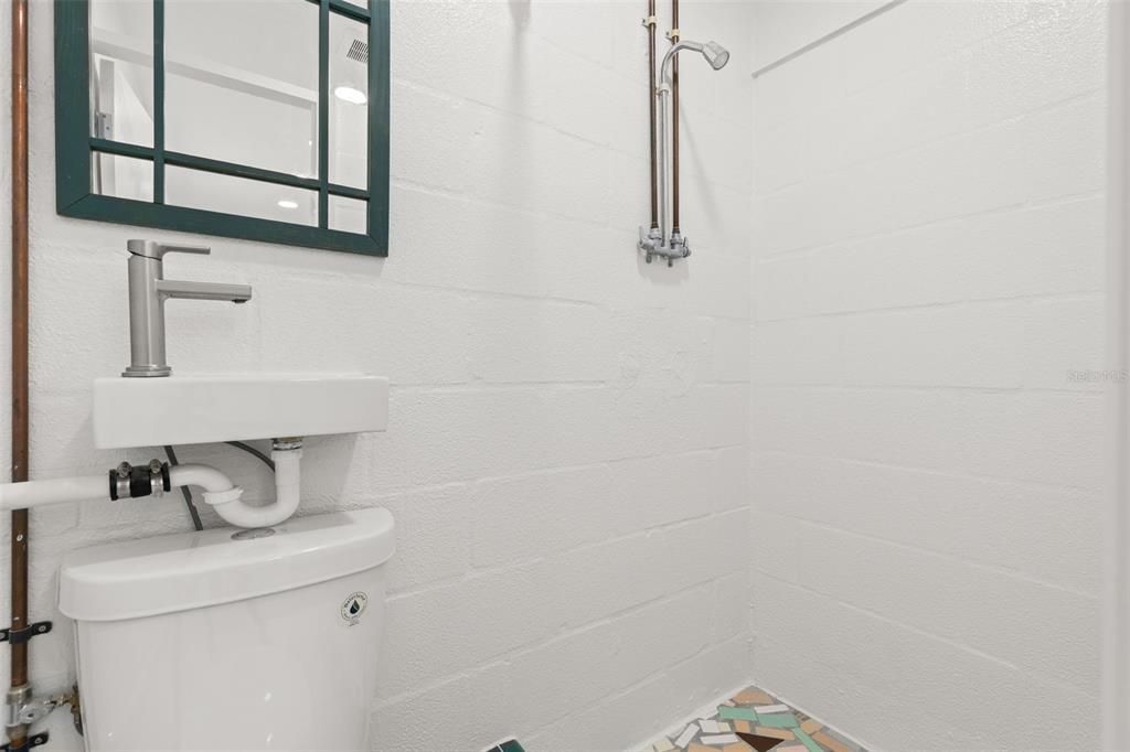 待售: $479,900 (3 贝兹, 1 浴室, 1240 平方英尺)