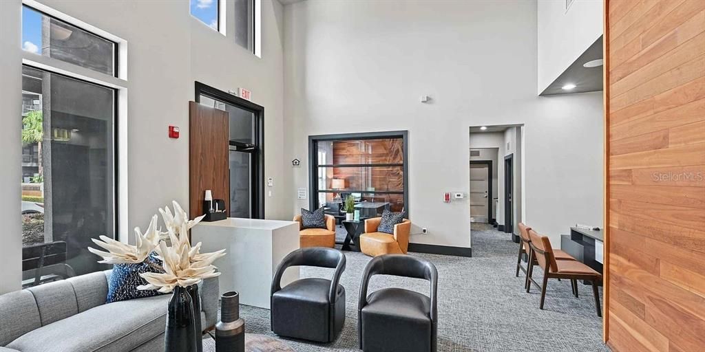 For Rent: $1,950 (2 beds, 2 baths, 953 Square Feet)