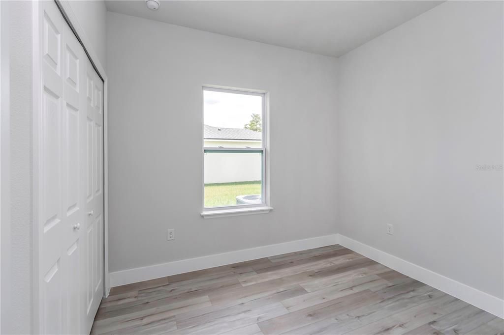 出租: $1,900 (4 贝兹, 2 浴室, 1816 平方英尺)