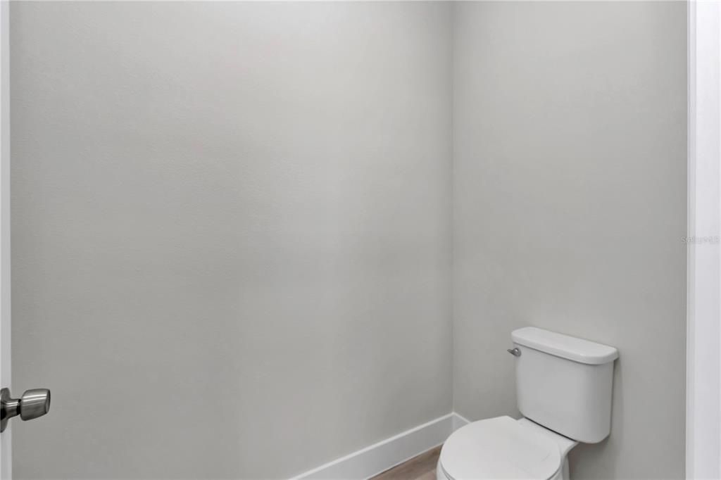 出租: $1,900 (4 贝兹, 2 浴室, 1816 平方英尺)