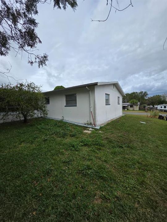 待售: $189,000 (2 贝兹, 2 浴室, 1208 平方英尺)