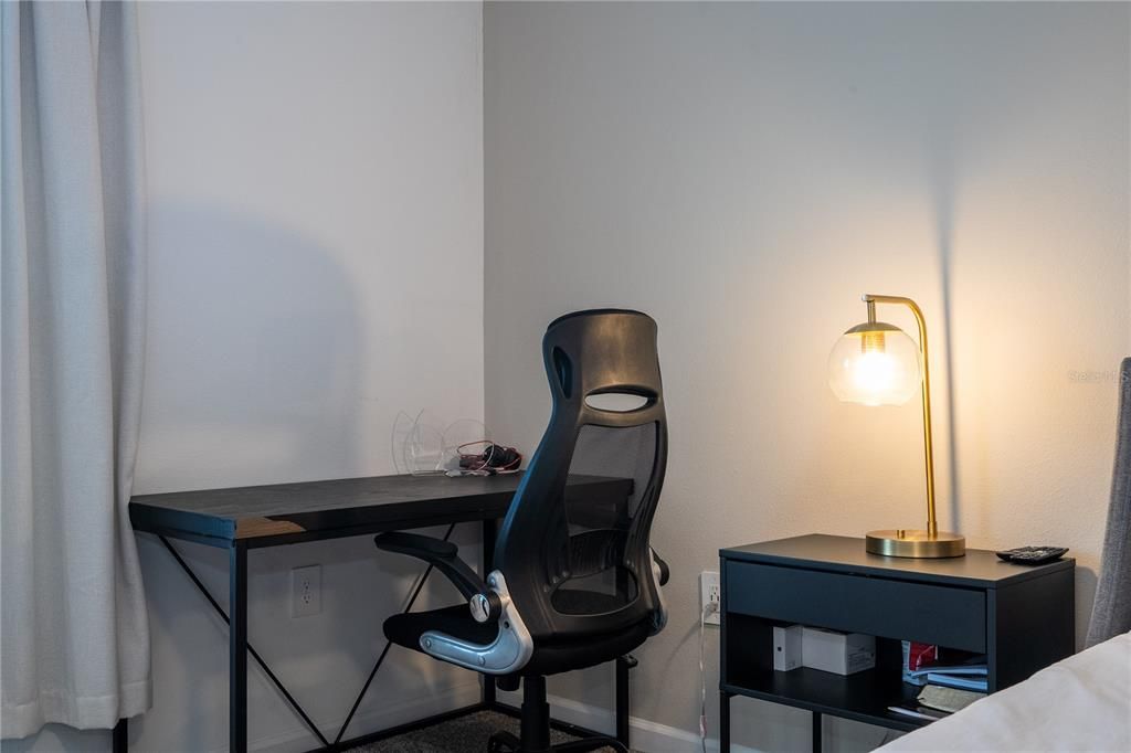 For Sale: $419,900 (4 beds, 2 baths, 2000 Square Feet)