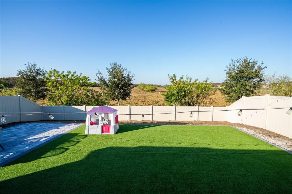 For Sale: $419,900 (4 beds, 2 baths, 2000 Square Feet)