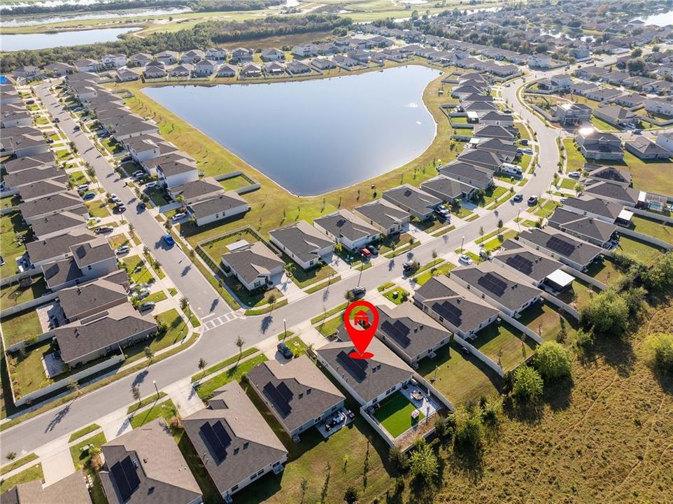 For Sale: $419,900 (4 beds, 2 baths, 2000 Square Feet)