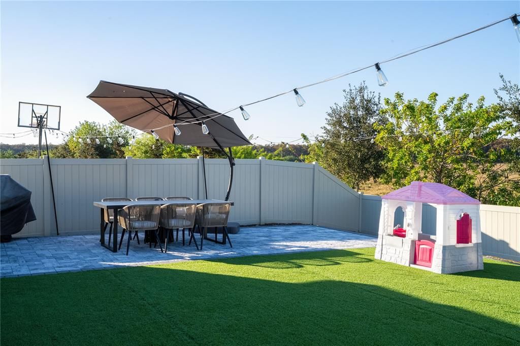 For Sale: $419,900 (4 beds, 2 baths, 2000 Square Feet)