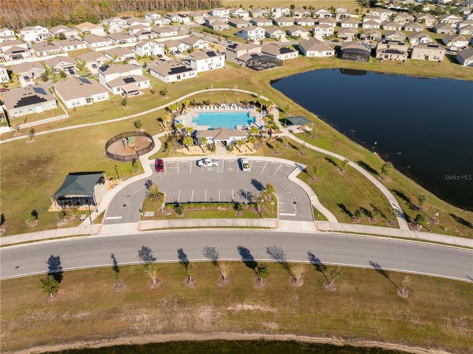 For Sale: $419,900 (4 beds, 2 baths, 2000 Square Feet)