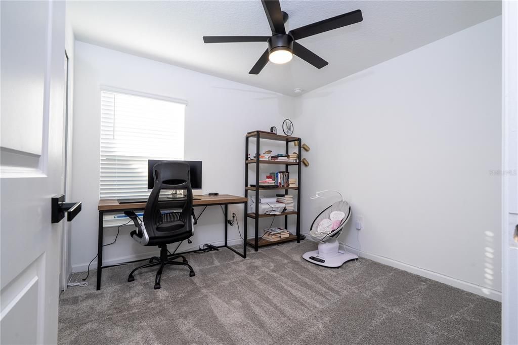 For Sale: $419,900 (4 beds, 2 baths, 2000 Square Feet)