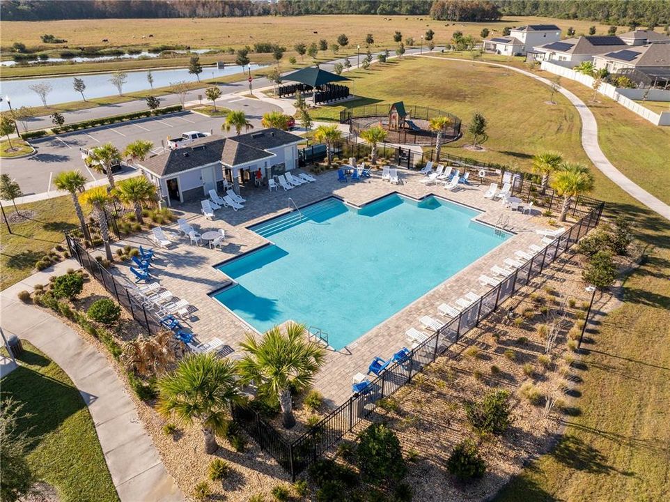 For Sale: $419,900 (4 beds, 2 baths, 2000 Square Feet)