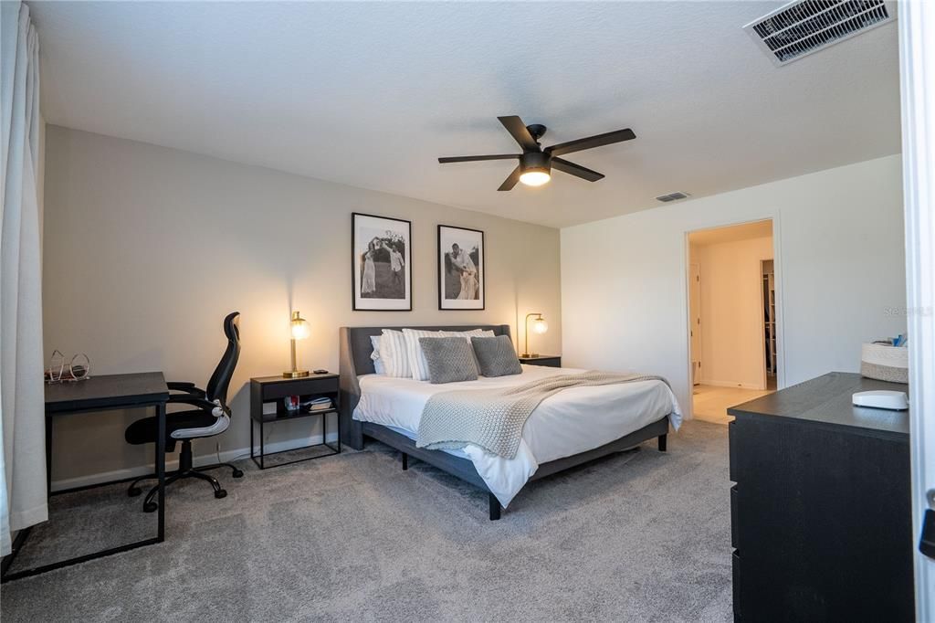 For Sale: $419,900 (4 beds, 2 baths, 2000 Square Feet)