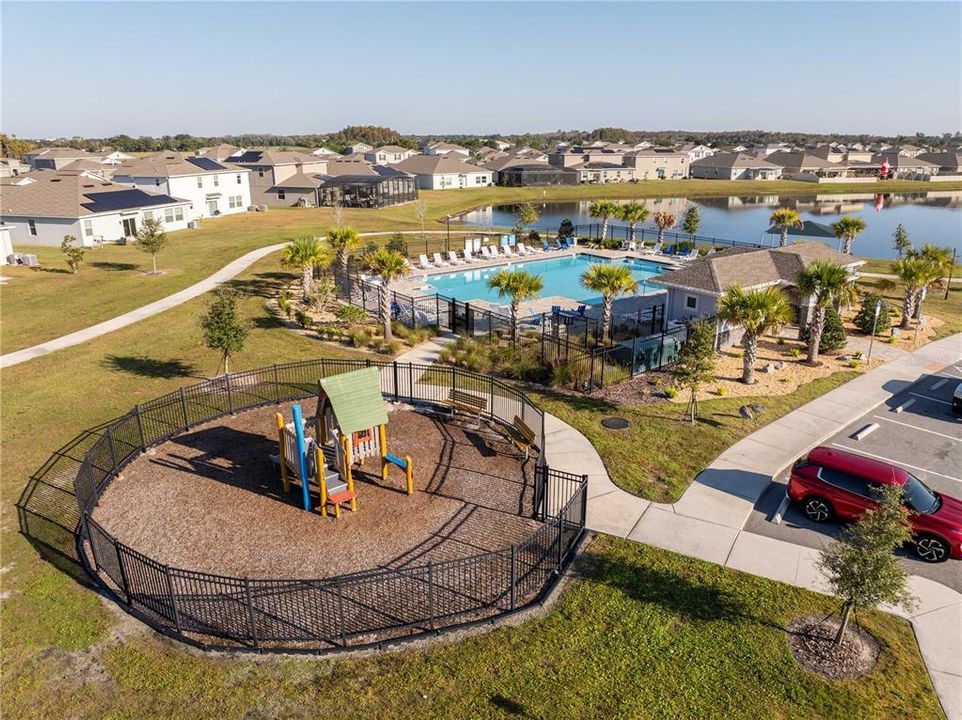 For Sale: $419,900 (4 beds, 2 baths, 2000 Square Feet)