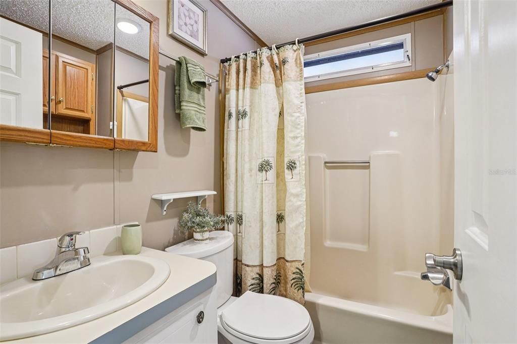 En Venta: $265,000 (2 camas, 2 baños, 1144 Pies cuadrados)