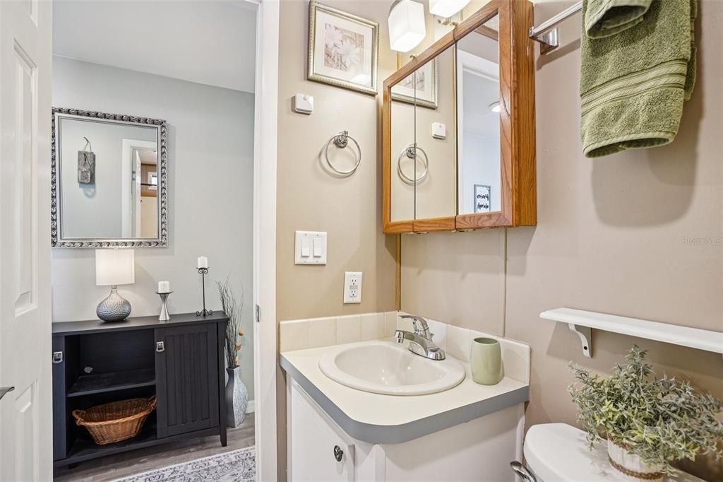 En Venta: $265,000 (2 camas, 2 baños, 1144 Pies cuadrados)