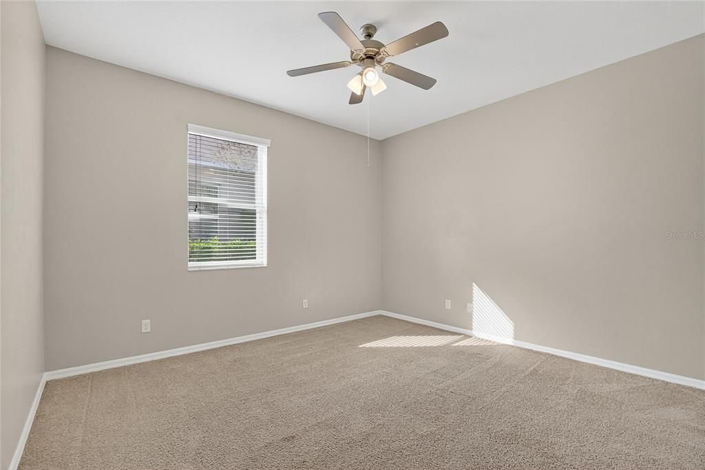 En Venta: $459,900 (4 camas, 3 baños, 2314 Pies cuadrados)