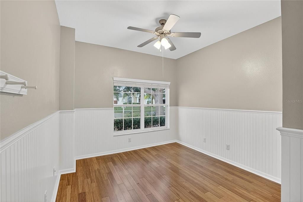 En Venta: $459,900 (4 camas, 3 baños, 2314 Pies cuadrados)