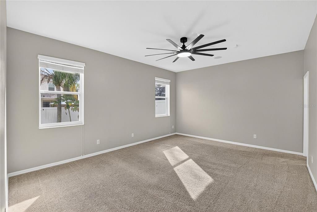 En Venta: $459,900 (4 camas, 3 baños, 2314 Pies cuadrados)