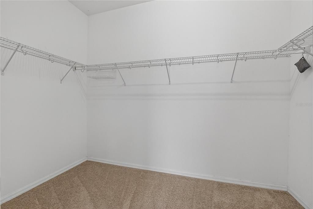 En Venta: $459,900 (4 camas, 3 baños, 2314 Pies cuadrados)