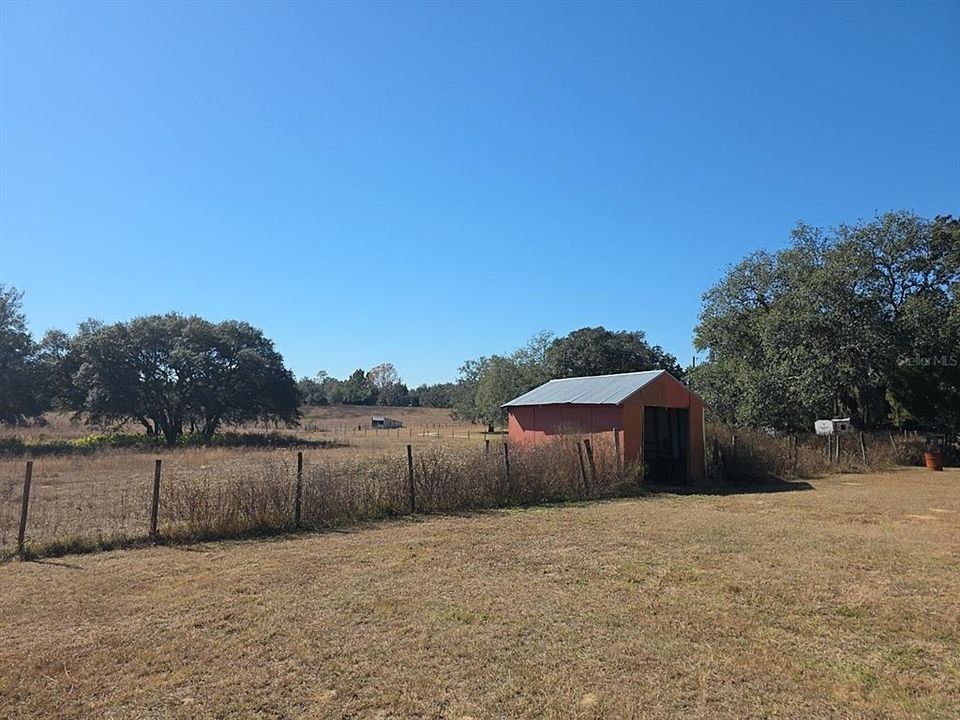 待售: $299,900 (2 贝兹, 1 浴室, 840 平方英尺)