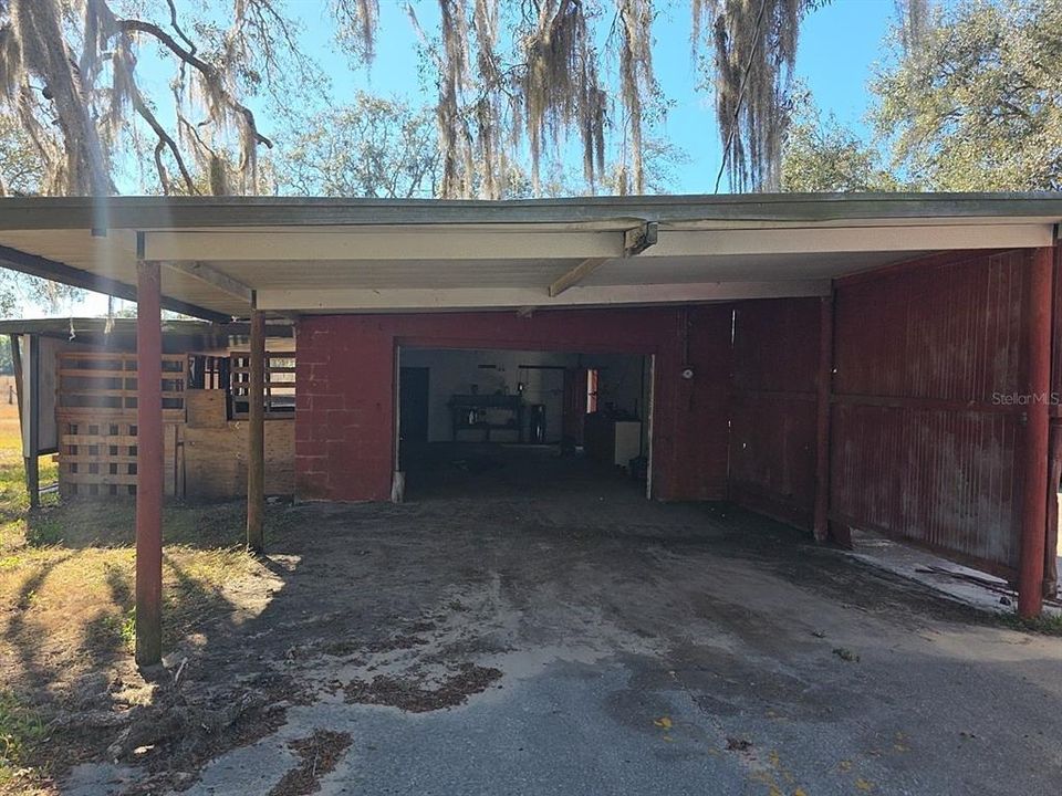 待售: $299,900 (2 贝兹, 1 浴室, 840 平方英尺)