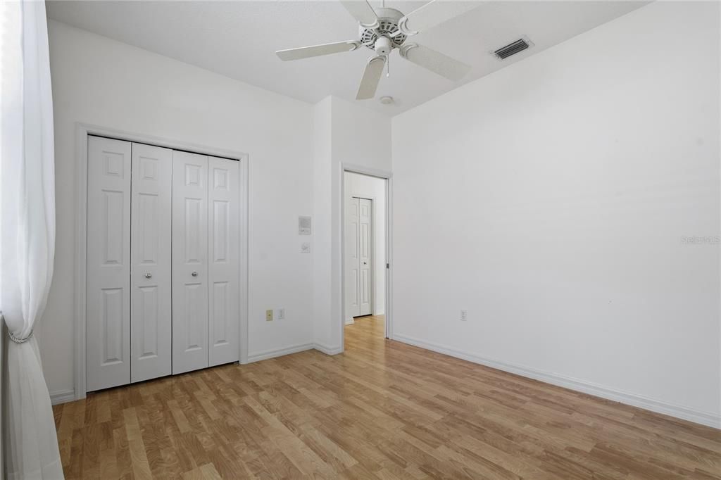 For Sale: $495,900 (3 beds, 2 baths, 1948 Square Feet)