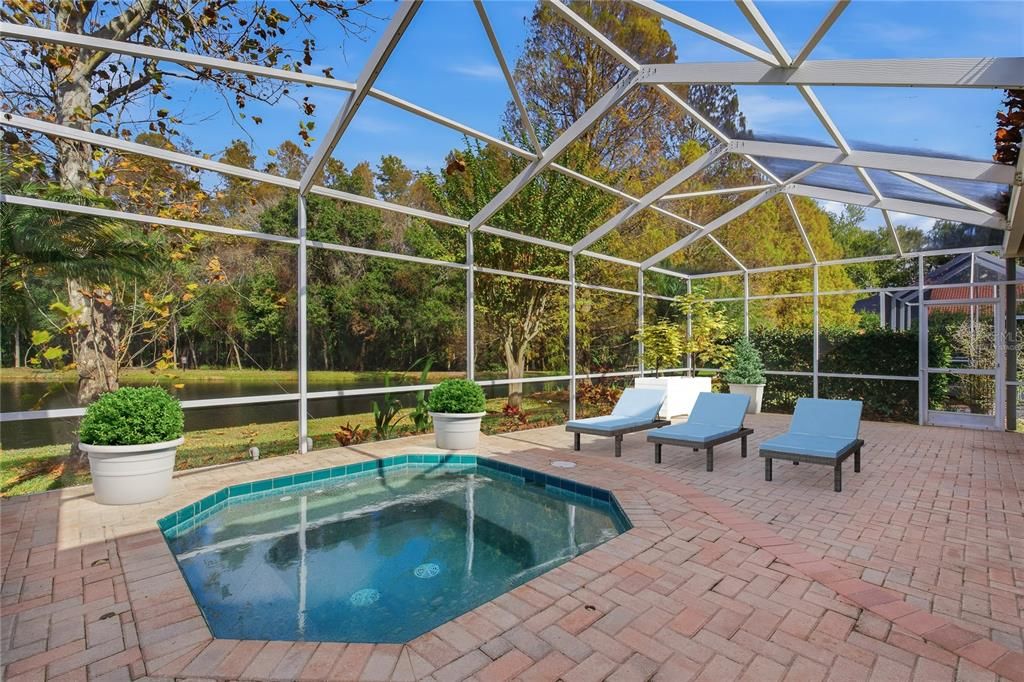 For Sale: $495,900 (3 beds, 2 baths, 1948 Square Feet)