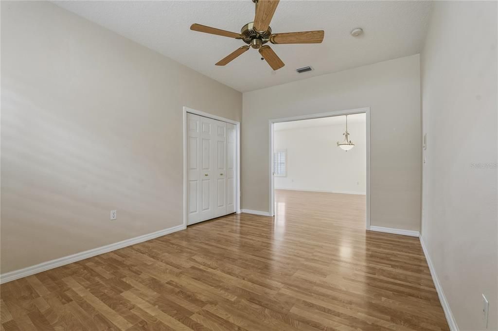 For Sale: $495,900 (3 beds, 2 baths, 1948 Square Feet)