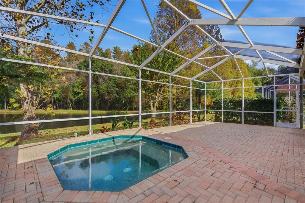 For Sale: $495,900 (3 beds, 2 baths, 1948 Square Feet)