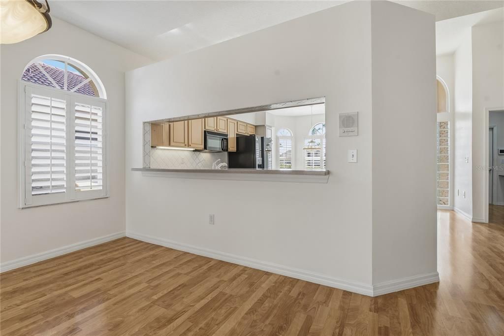 For Sale: $495,900 (3 beds, 2 baths, 1948 Square Feet)