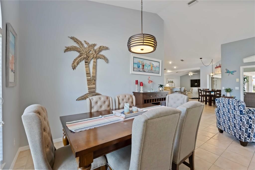 For Sale: $550,000 (3 beds, 3 baths, 2234 Square Feet)