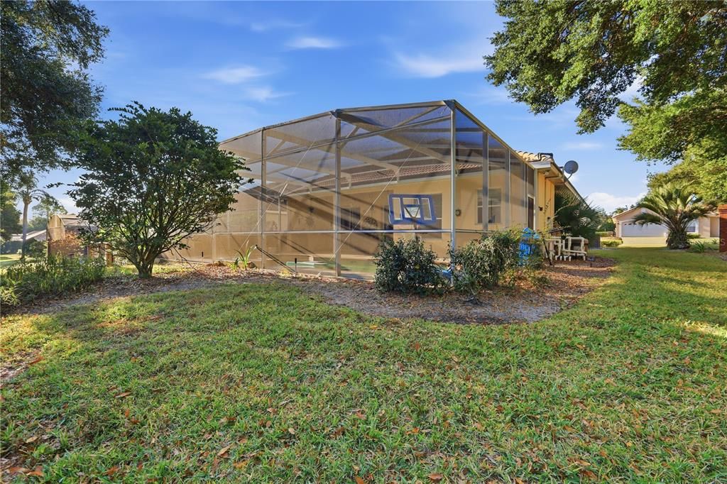 For Sale: $389,000 (3 beds, 2 baths, 1652 Square Feet)