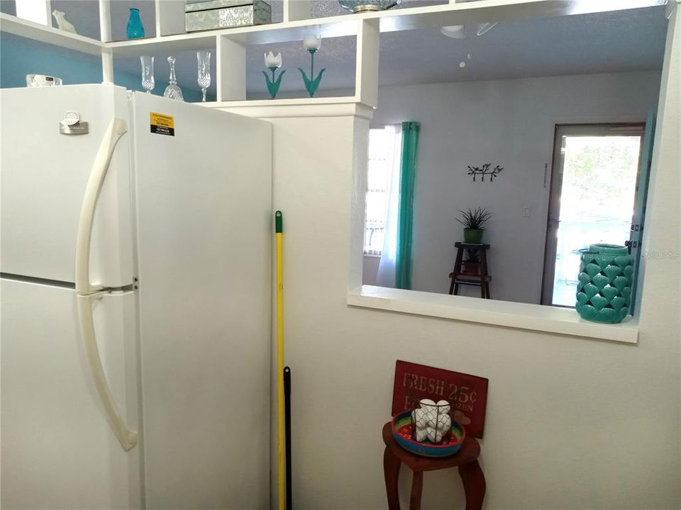 For Rent: $1,500 (1 beds, 1 baths, 825 Square Feet)