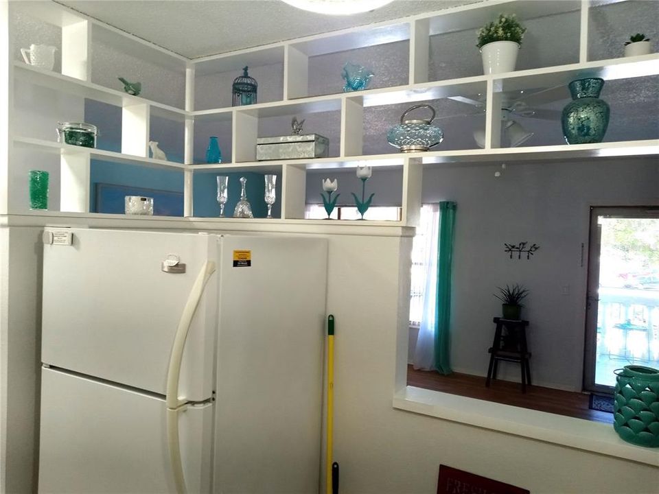 For Rent: $1,500 (1 beds, 1 baths, 825 Square Feet)