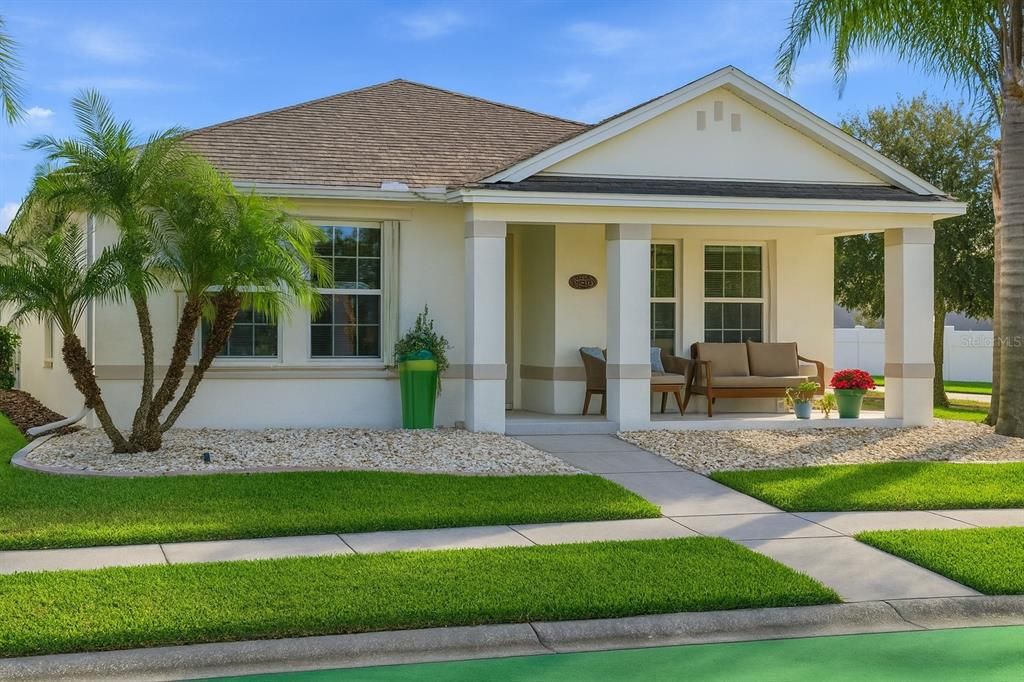 На продажу: $399,900 (3 спален, 2 ванн, 1423 Квадратных фут)